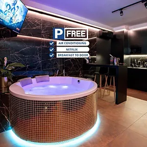 Appartement Jacuzzi Glass-house Station, Cracovie