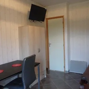 https://studio-chez-jean-michel.hotels-rhonealpes.com