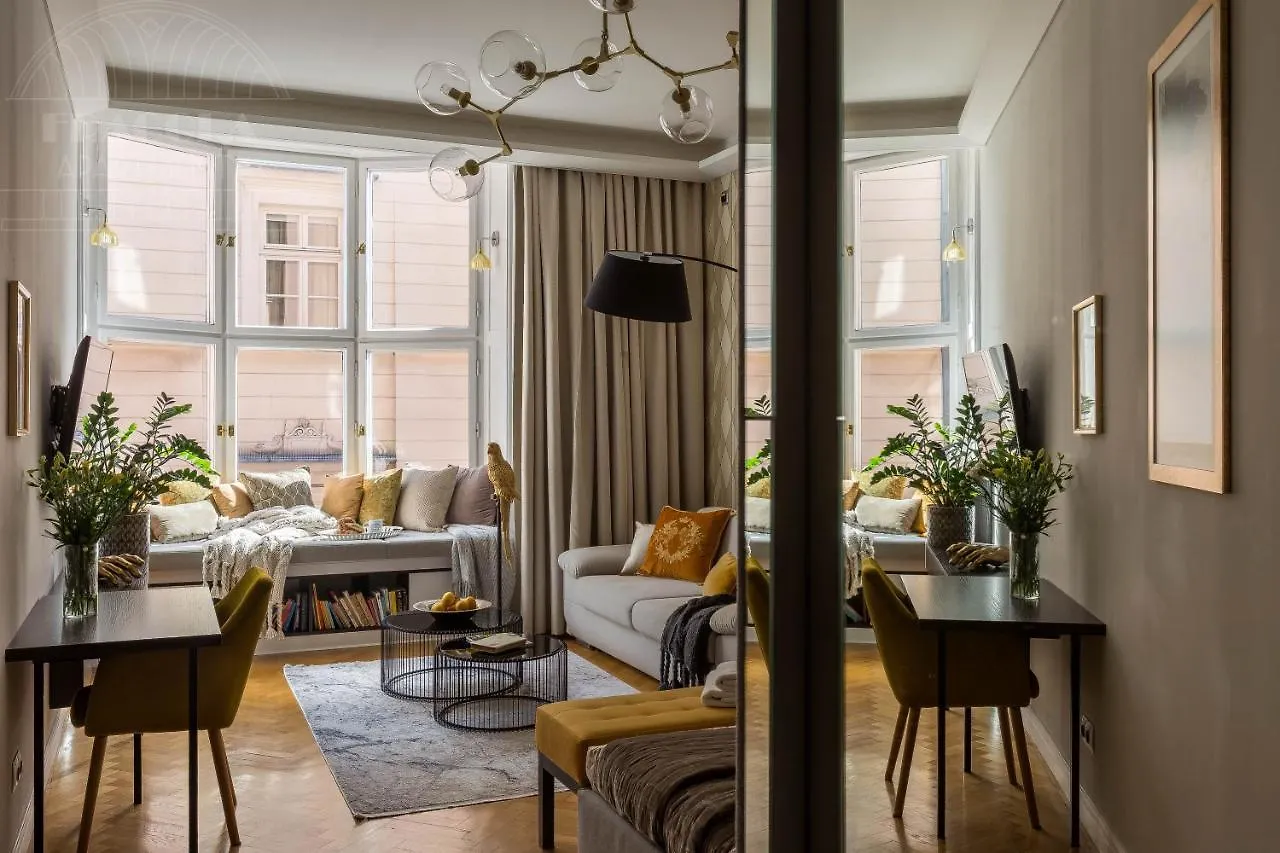 Feniks Fragola Apartments Main Square Krakow Poland
