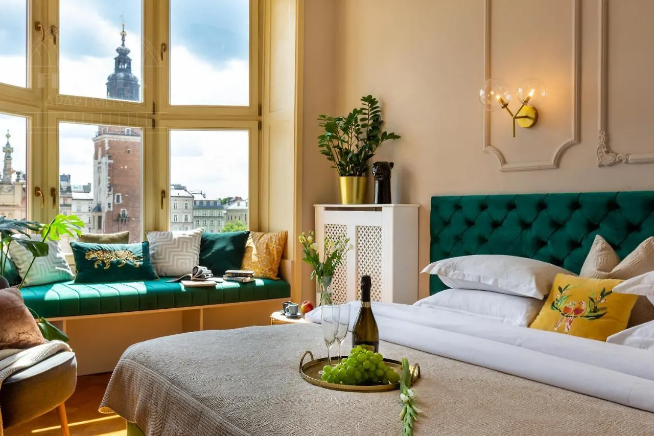Feniks Fragola Apartments Main Square Krakow