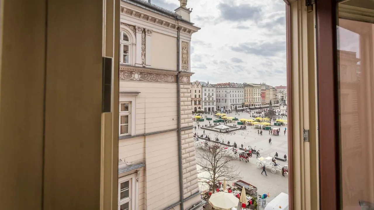 Feniks Fragola Apartments Main Square Krakow